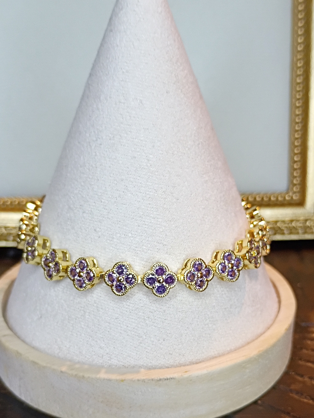 New Gold-Tone Purple Floral Link Bracelet - Women Jewelry 🚨
